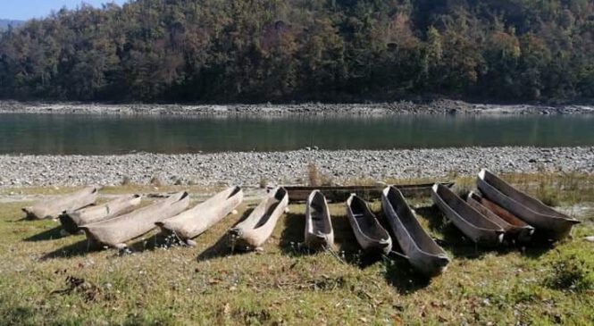 सिमा नाकाबाट मानिस आउन नदिन सामुदायिक वनले खटायो स्वयंसेवक