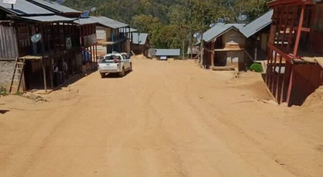 कोरोनाको त्रासले अस्पताल बन्द, ज्वरो आउँदा सिटामोल पाइँदैन !