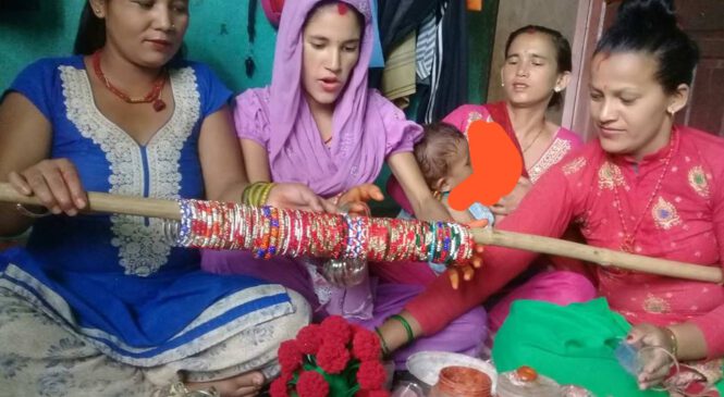 लकडाउनमा पनि छमछमी ‘सुर्खेती चुरा’ व्यवसाय