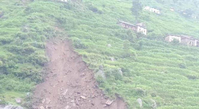 कालिकोटमा पहिरोले घर पुरिँदा ६ जनाको मृत्यु, दुई बेपत्ता