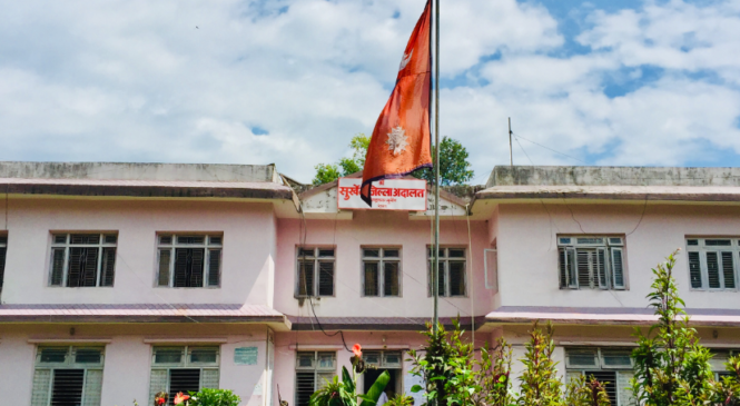 जिल्ला अदालत सुर्खेतका सम्पूर्ण सेवा बन्द