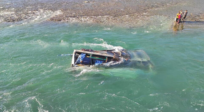 घाईतेलाई थप उपचारका लागि नेपालगञ्ज लगियो, एक जनाको अवस्था अज्ञात