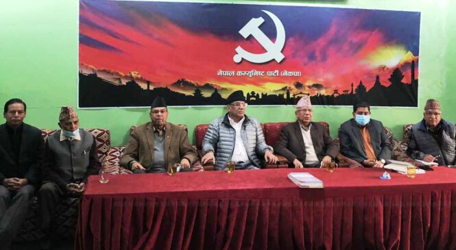 एमाले र माओवादी अलग अलग जाने दाहाल-नेपालको निर्णय